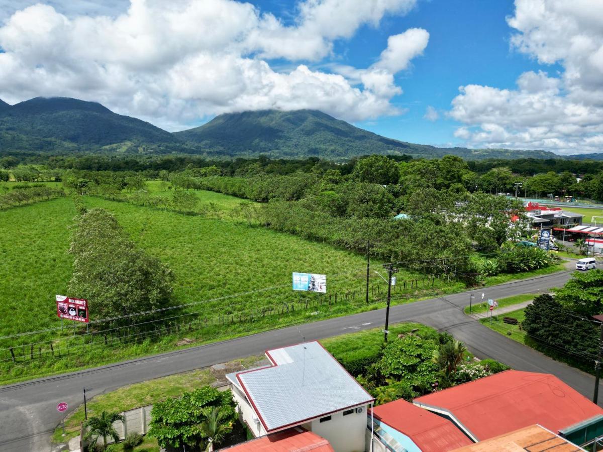 Oasis Arenal Villa Downtown Arenal Volcano View La Fortuna Exterior photo